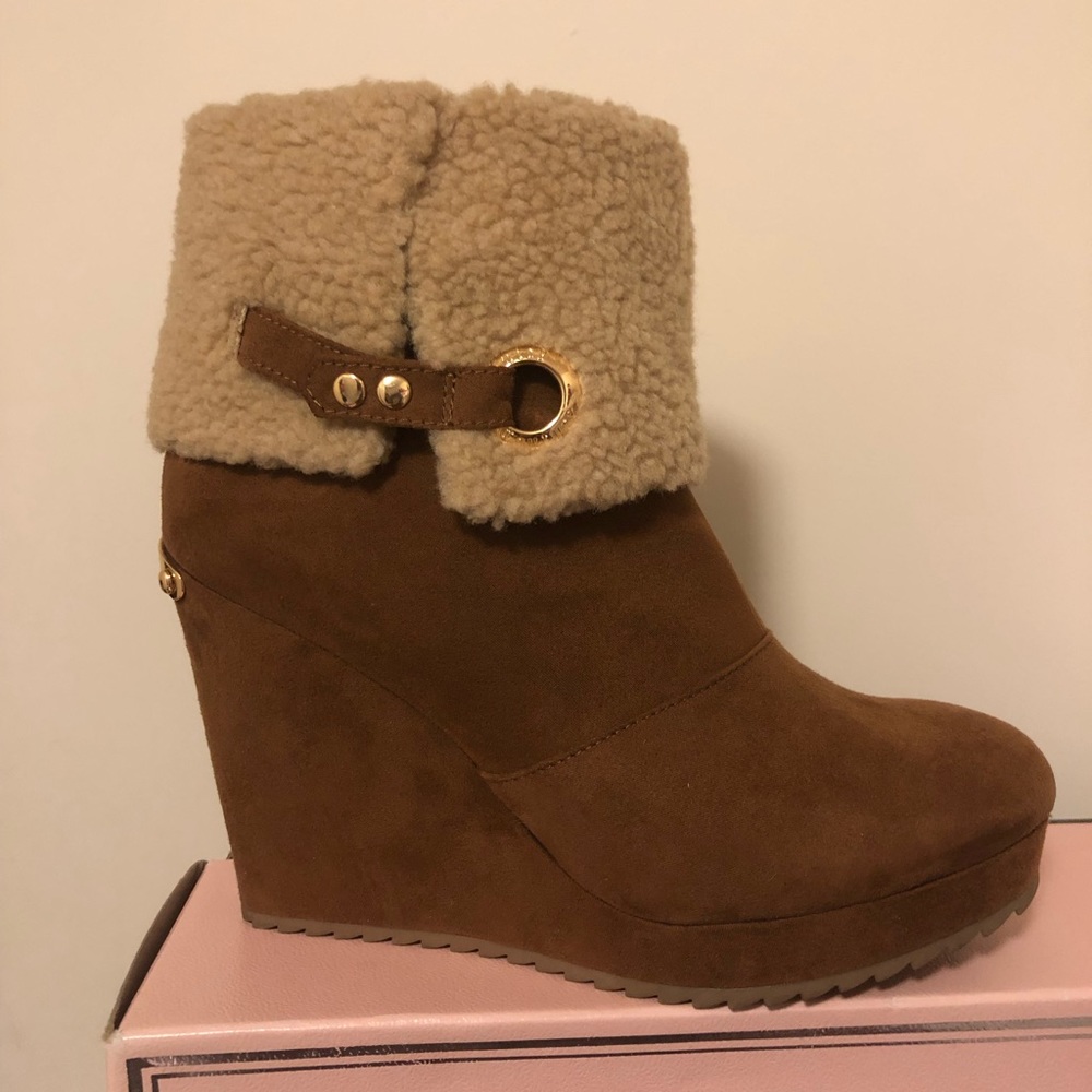 Juicy Couture Bootie!!